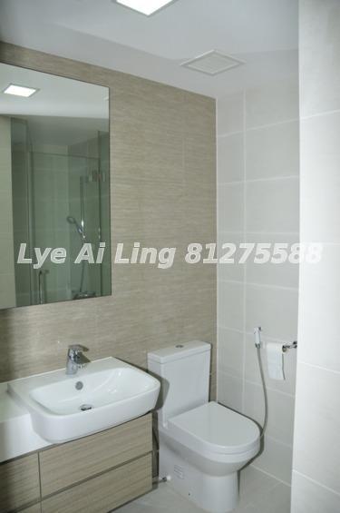 The Lakefront Residences (D22), Condominium #169088422